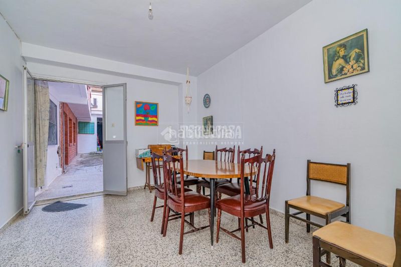 Foto c080bed0-7562-4fd3-a596-c8567ccfe154. Pis a Loja