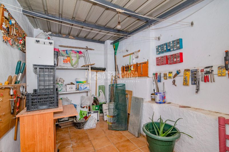 Foto 0aa0b1a4-0025-4bbe-a5a5-c4540292819b. Casa aparellada a Loja