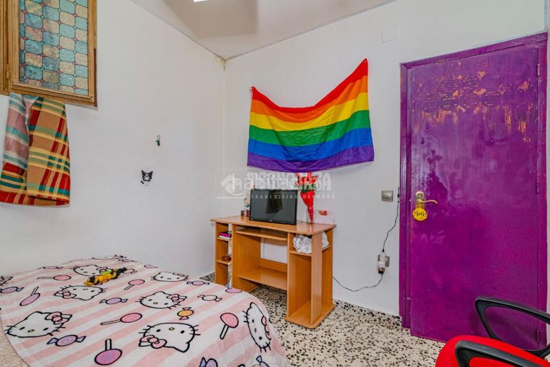 Foto 3310d450-8095-4911-a647-a4da84254550. Casa aparellada a Loja