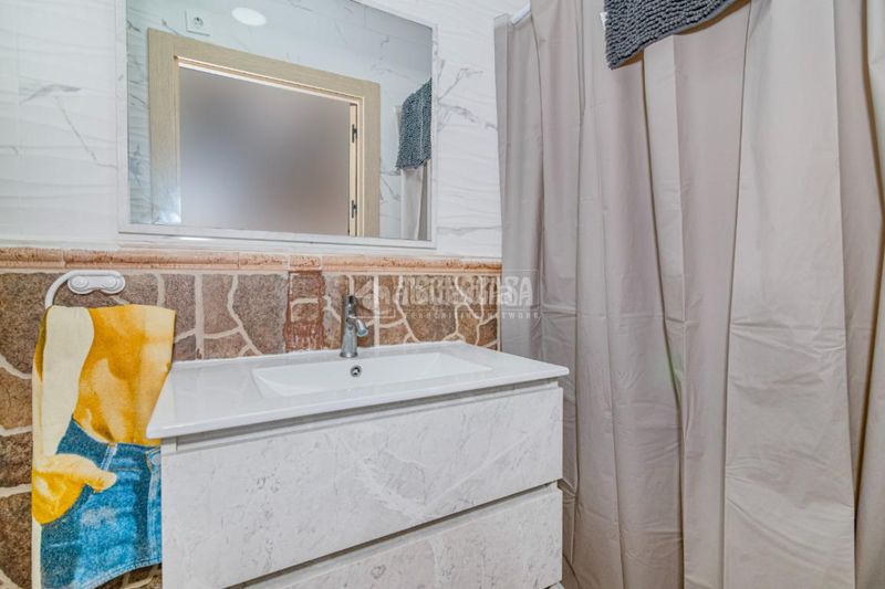 Foto 00f419ce-ccdd-4fef-b891-e16ca179c062. Pis a Loja