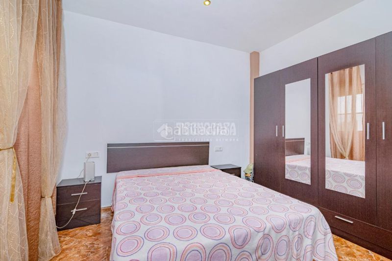 Foto 02452a6c-22bf-4269-bd51-495fd9f34956. Pis a Loja