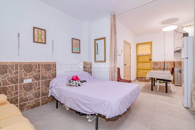 Foto c9b2dd45-a14f-4643-9c2e-8cd07890186c. Pis a Loja