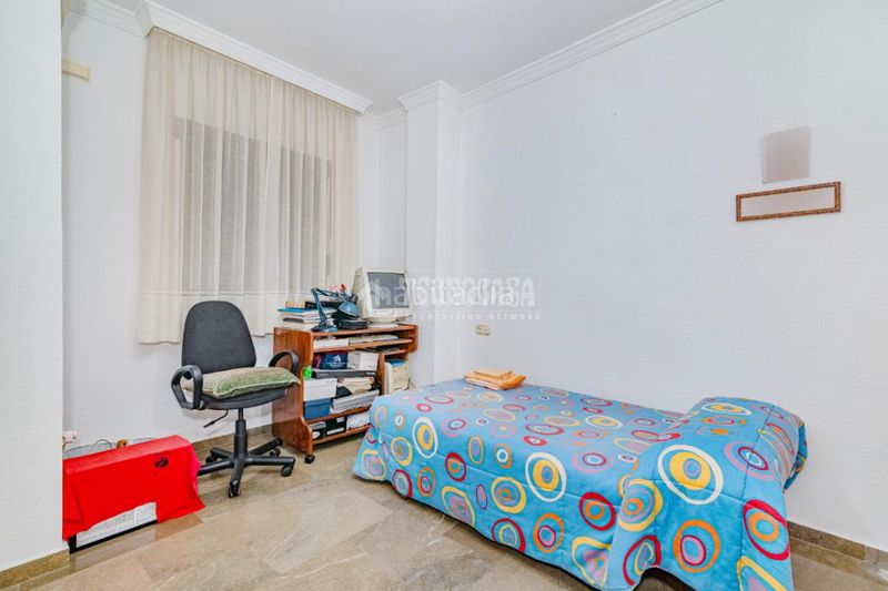 Foto 3ef85227-893d-4250-b9c1-7d93e158e810. Casa aparellada a Loja