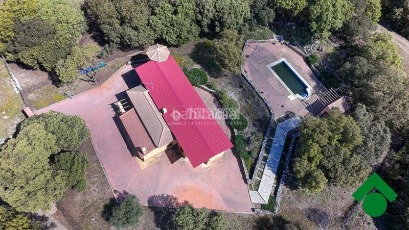 Foto 425d45c8-477e-4d14-9c4d-c3dee0470ad2. Masía casa rural en venta en Zafarraya