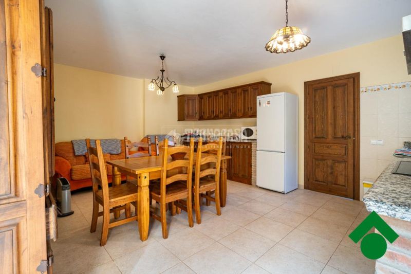 Foto bab8fc51-8756-4caf-a933-ae916c02ad89. Masía casa rural en venta en Zafarraya