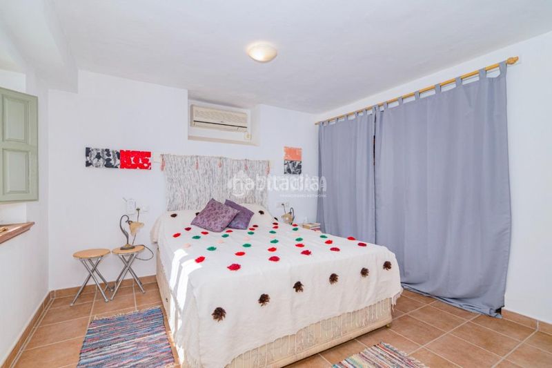 Foto e2b11520-f8ab-4834-93eb-351ef10fdfdd. Masia a Loja