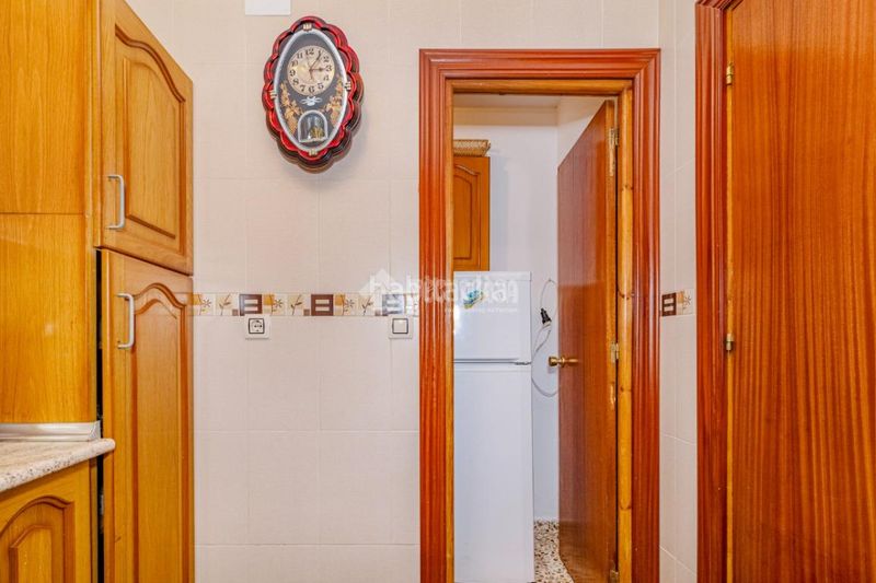 Foto 84ba5063-1d6f-459d-bfdb-795252746cb6. Casa aparellada a Loja
