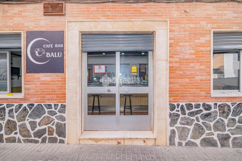 Foto 41b69fdc-0c4d-4fb1-9ae1-c058d8df86e0. Local comercial a Loja
