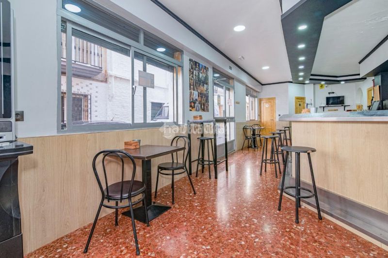 Foto 67cd8947-65f4-416b-8b05-38d78b695e74. Local comercial a Loja