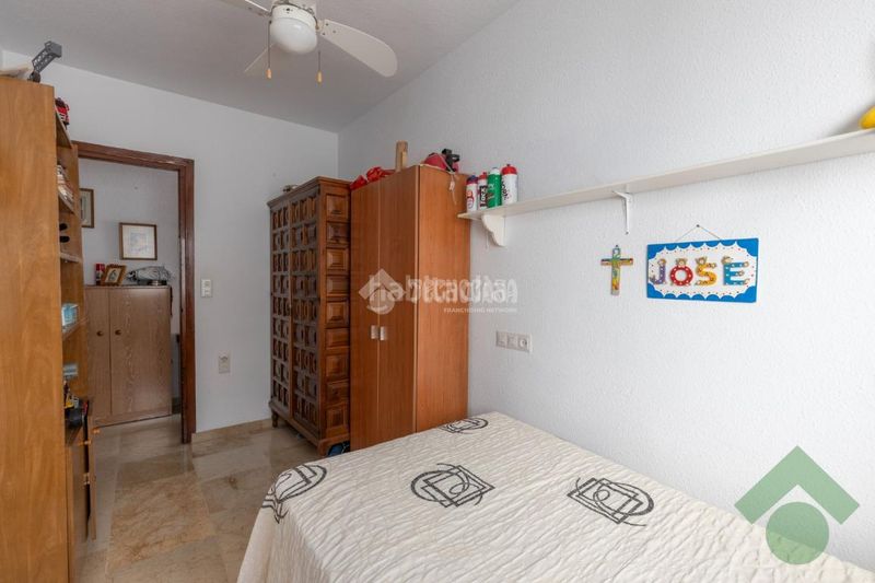 Foto b34e3516-6838-4232-a9df-fd47bf6f5596. Pis a Loja