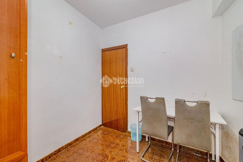 Foto 2d807c88-3c91-4155-b97e-a609fc493629. Pis a Loja