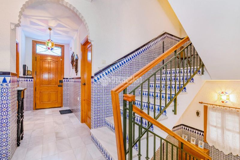 Foto 15181cf5-8b8d-4891-8d00-298c20a09a8d. Casa  en venta en Loja