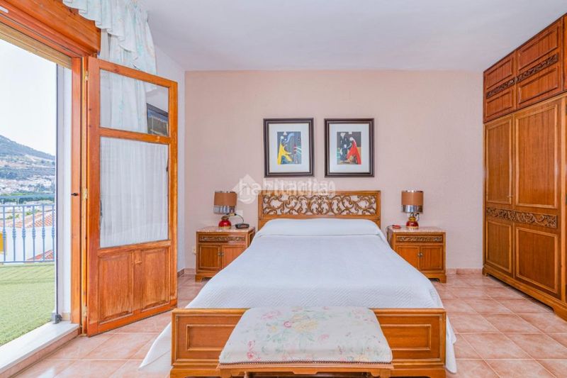 Foto 9209f885-1014-4c0e-9192-eb2c36b8d59c. Casa  en venta en Loja