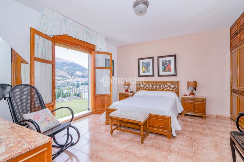 Foto dde05b24-755d-4b0a-ae65-ce17d52829a0. Casa  en venta en Loja