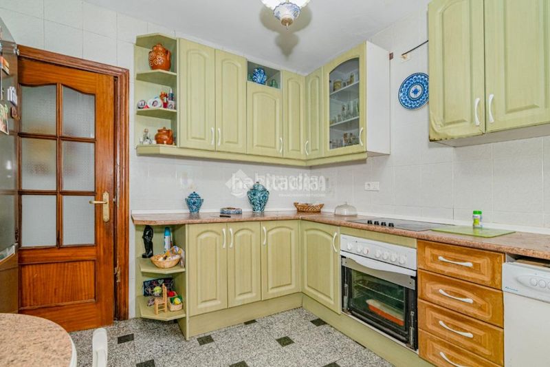 Foto b39915ed-1c37-4051-9e99-dfbe1f149496. Casa a Loja
