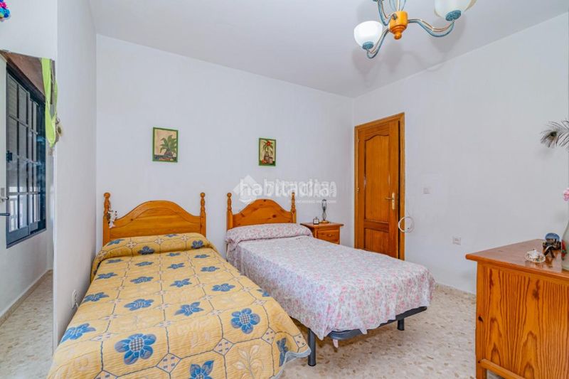 Foto d70178ed-a755-4790-8f8c-8bc65ffd00f1. Casa a Loja