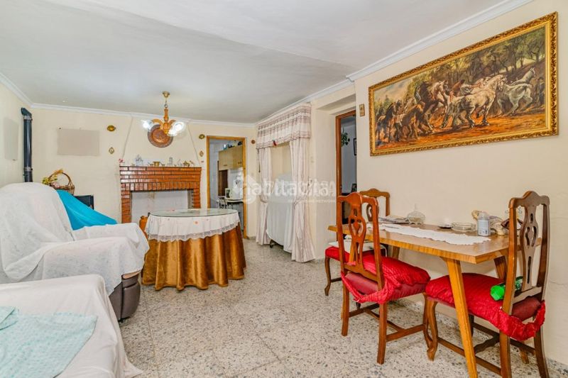 Foto 7feccb5b-429c-4a85-8324-9f2bfc18ff7a. Masia a Algarinejo