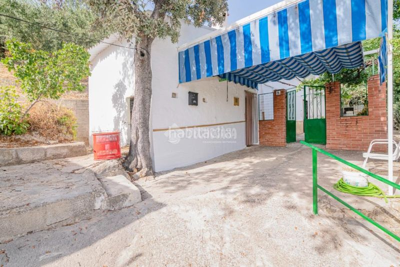 Foto a52d7012-3200-418f-abf6-d1c4afee04b7. Masia a Algarinejo