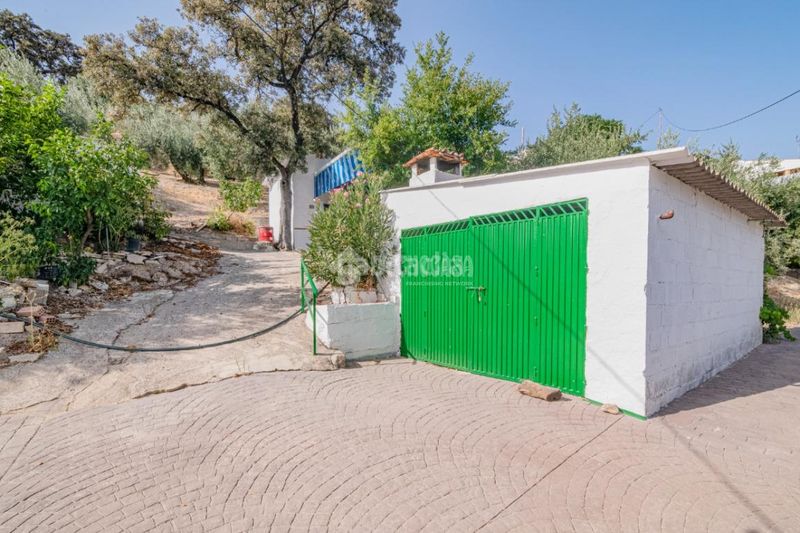 Foto dab19e62-51d8-4e73-9d50-146665a5a17d. Masia a Algarinejo