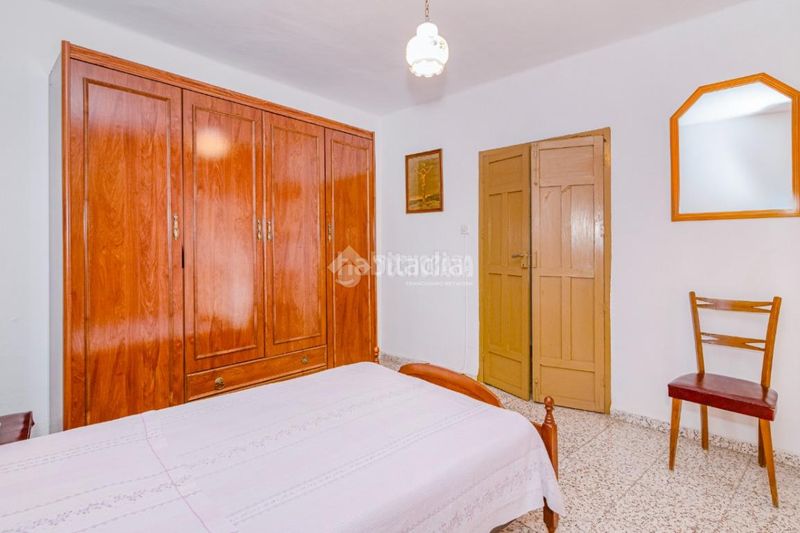 Foto 16b93c67-b280-4d2e-b925-3b1181636018. Casa aparellada a Zagra