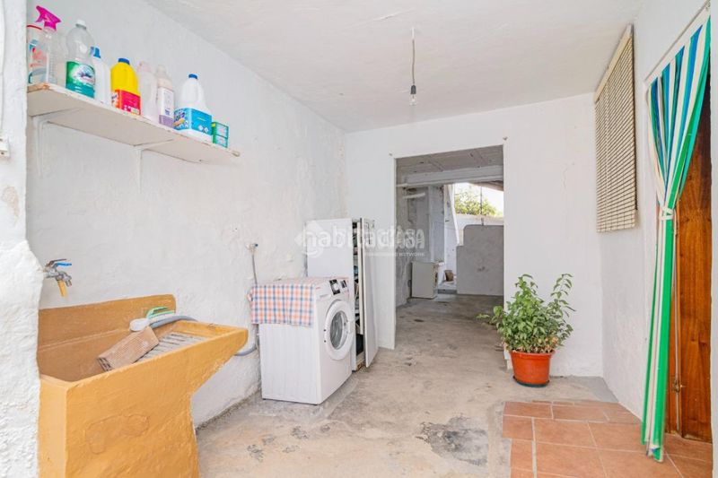 Foto 6068f5d8-5383-4612-8acd-74ab7d63e18c. Casa aparellada a Zagra