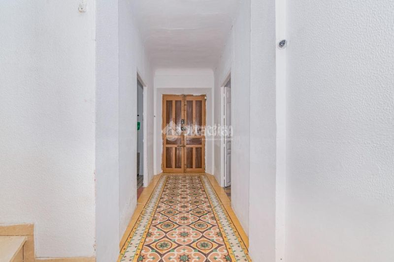 Foto d5fdfd23-31a7-4d15-8b91-ed8ee545ac05. Casa a Loja