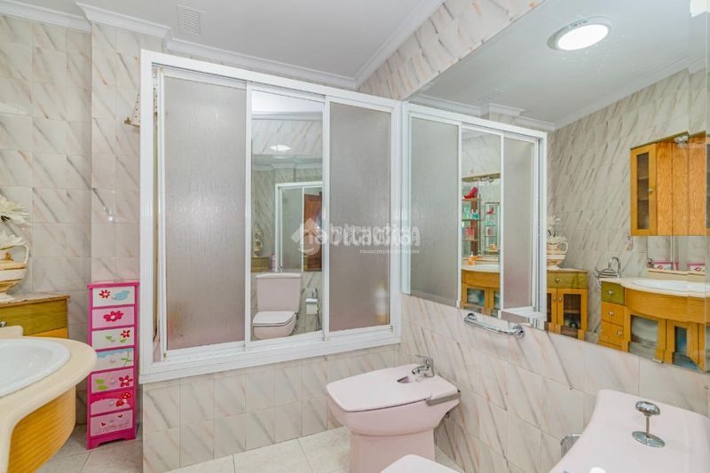 Foto 8b0fc736-2494-4ef5-865c-09adc0a791eb. Flat in Loja