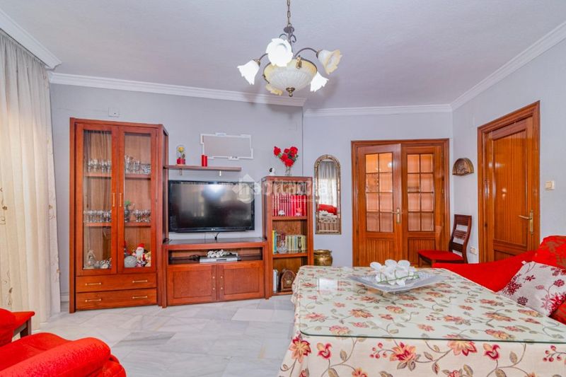 Foto c61d640c-3e0d-4543-8d8d-705a24bedba3. Flat in Loja