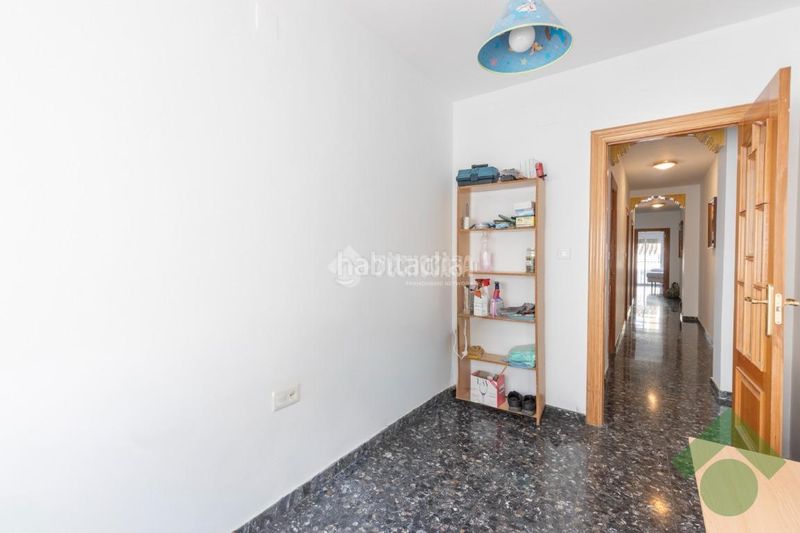 Foto af9d5181-2b0d-4795-a5e4-a6baf2d725c6. Flat in Loja