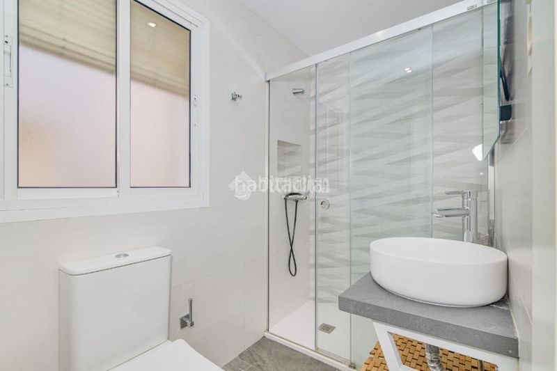 Foto 4dc5fb3d-95e7-432a-9299-7804a971eeb0. Flat with heating in Loja