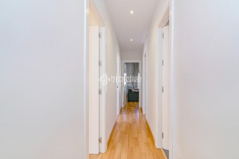 Foto f4694ce9-2316-4186-b1f7-439e18d02d72. Flat with heating in Loja