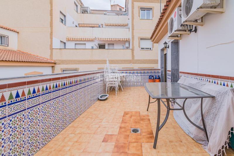Foto 10e78598-6708-4c1d-bb45-a377a7e36b5b. Piso  en venta en Loja
