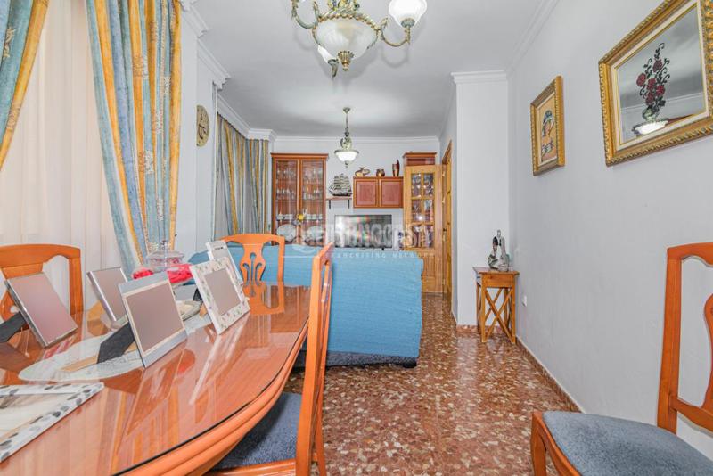 Foto 37a0865d-4196-4baa-b6b5-87071f885841. Piso  en venta en Loja
