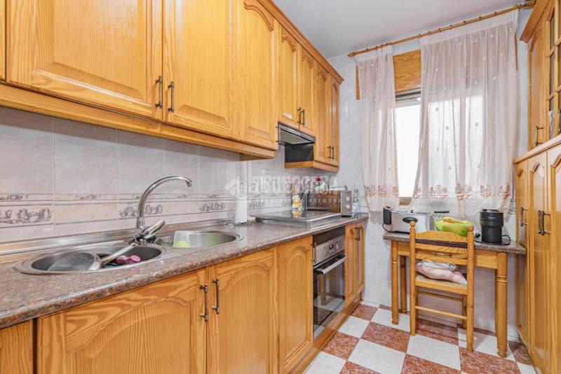 Foto daa93f88-fd82-4d27-a2ab-4f013918ab26. Piso  en venta en Loja
