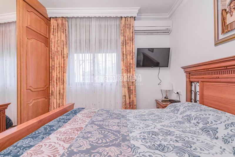 Foto f8058485-6cd0-44d0-b9dc-87685f65d66a. Piso  en venta en Loja