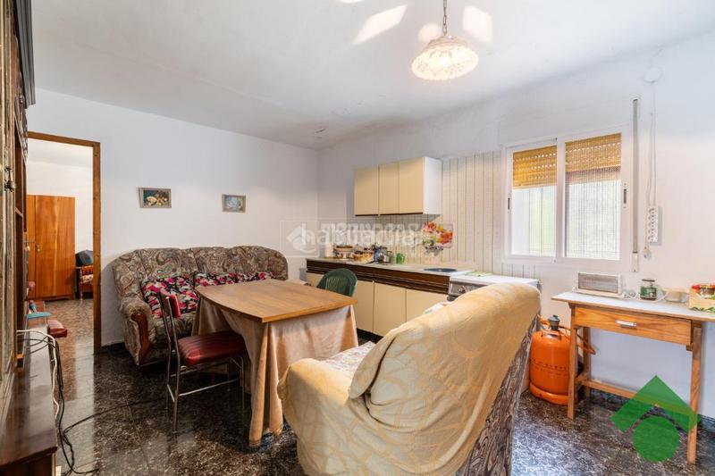 Foto 2f07647c-8ec7-4f22-951f-7bdbeca2f0ec. Haus mit heizung parking in Loja