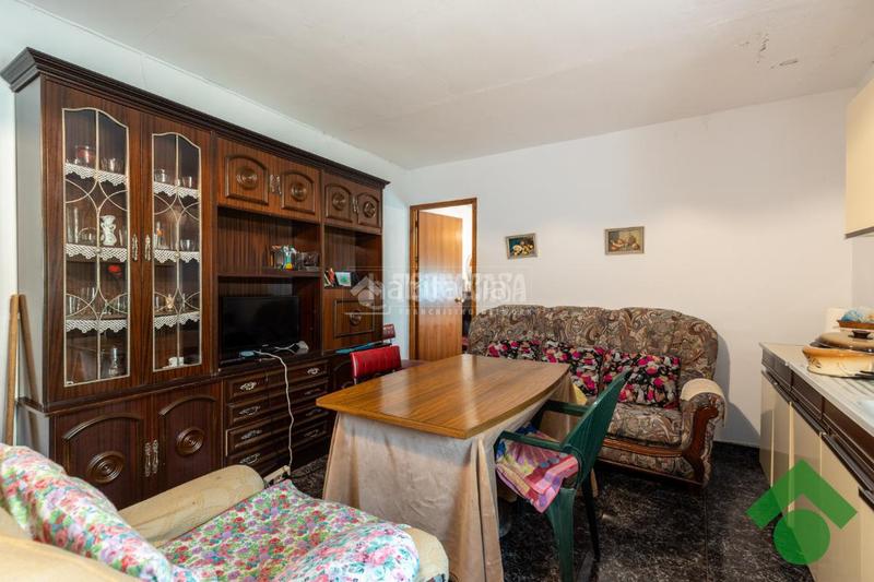 Foto 65fef768-c75e-4883-9e96-5f2c55c84b62. Haus mit heizung parking in Loja