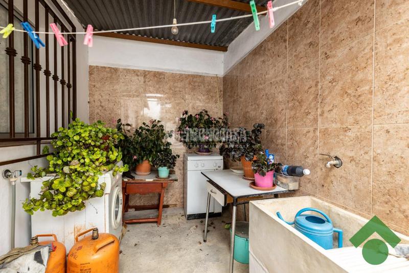 Foto 9ef3e07b-22b6-4b07-ac4a-de0cf1a1b2bd. Haus mit heizung parking in Loja