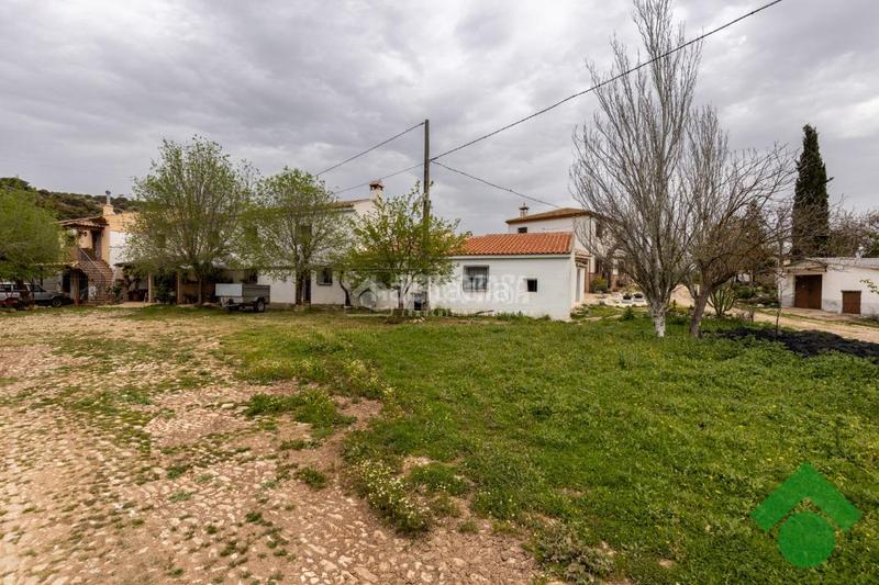 Foto e227e02d-bb74-40e1-bac4-1e3ebdbecdfc. Haus mit heizung parking in Loja