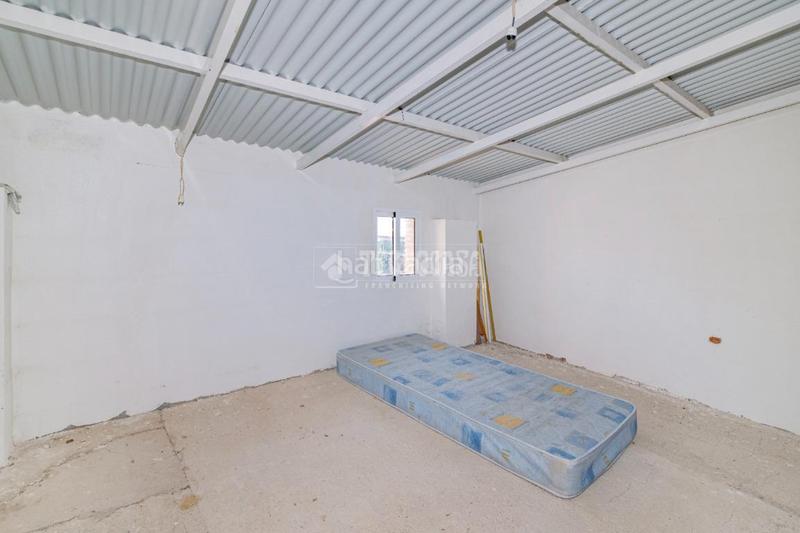 Foto 1007d3a1-5d56-4125-913b-0d781bf4a4a8. Maison dans Huétor Tájar