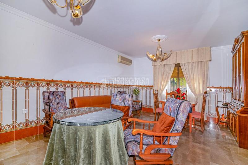 Foto 3e360650-d0b6-403b-9e97-e42255572fa7. Piso  en venta en Loja