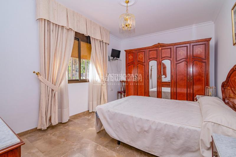 Foto 728674f0-41bc-4620-96cf-a623a4993043. Piso  en venta en Loja