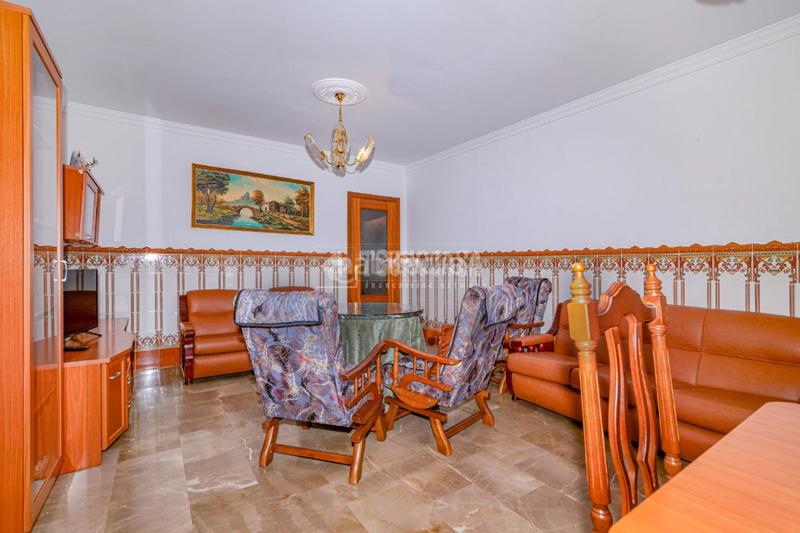 Foto e976c252-2256-43e8-9a58-8398379357a3. Piso  en venta en Loja