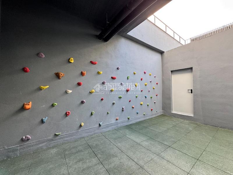 Foto f3ee456d-8b3d-4ecf-a9a8-379534a4f6dd. Alquiler loft piso en alquiler en Polígono Industrial-Norte San Sebastián de los Reyes