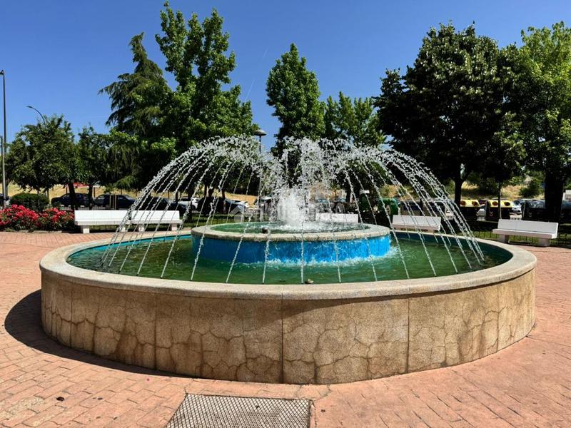 Foto 9871ace2-511a-4b9e-9c10-c5e7b3d9c28a. Aparcament cotxe a Centro Urbano San Sebastián de los Reyes