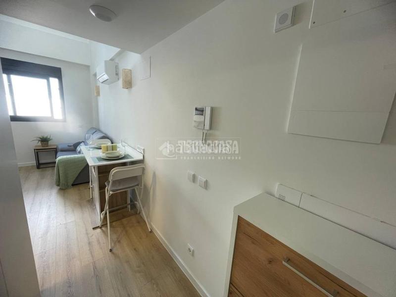 Foto f6954d94-aebb-4090-a88c-f54583494373. Affitto duplex con parcheggio in Polígono Industrial-Norte San Sebastián de los Reyes