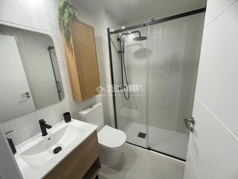 Foto 9b458a9e-7d3a-4843-8c0c-f4f474bf9532. Rent duplex with parking in Polígono Industrial-Norte San Sebastián de los Reyes
