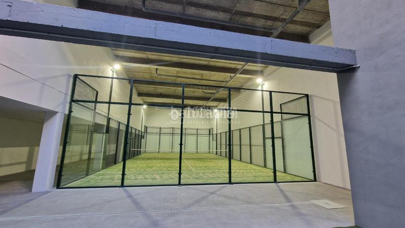 Foto c232ecbf-186b-47f5-8ce5-04a7182782b5. Rent duplex with parking in Polígono Industrial-Norte San Sebastián de los Reyes