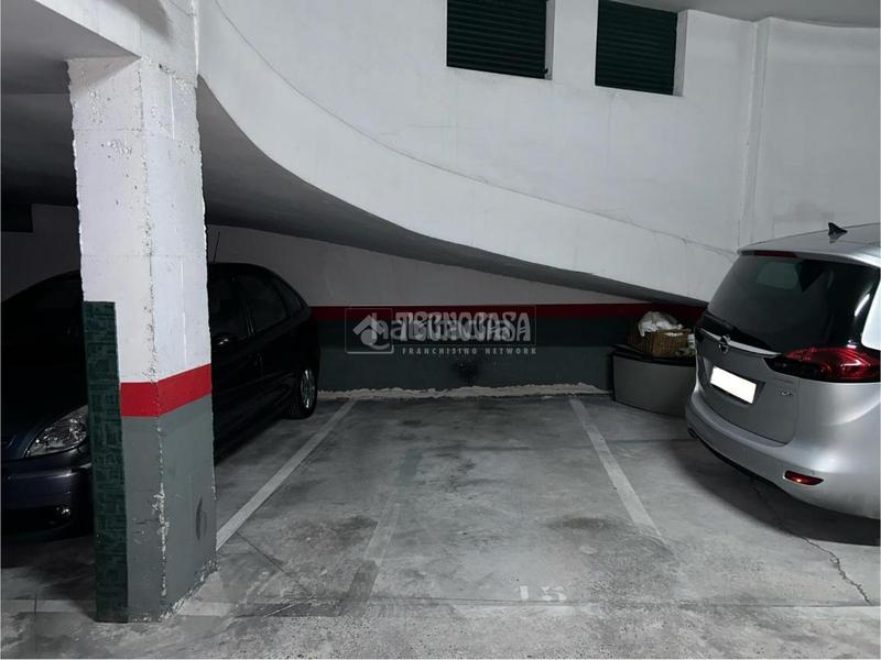 Foto 5fb67b9e-fc87-4c56-8506-47f730d9f393. Autoparkplatz in Centro Urbano San Sebastián de los Reyes