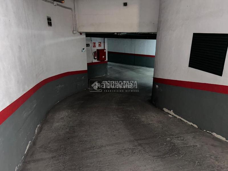 Foto ff00db89-acd2-406d-9a64-b647a351c035. Autoparkplatz in Centro Urbano San Sebastián de los Reyes